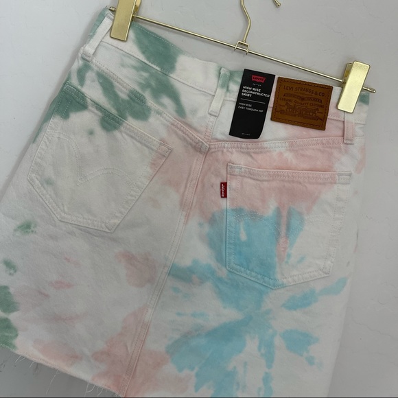 Levi’s High Rise Deconstructed Tie Dye Skirt Sz 27 - Picture 5 of 5